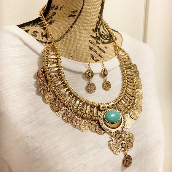 NWT Gold Coin Statement Necklace & Earrings Set with Turquoise Accent - Picture 4 of 15